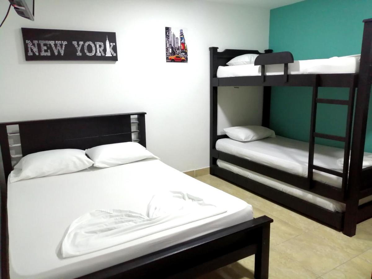 Hotel Aqua Lux Medellín